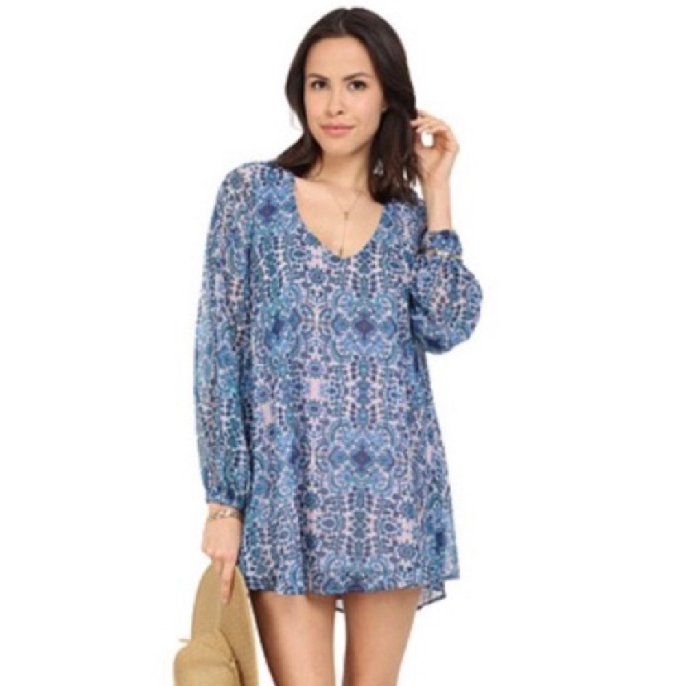 Show‎ Me Your MuMu Donna Michelle Floral Tunic